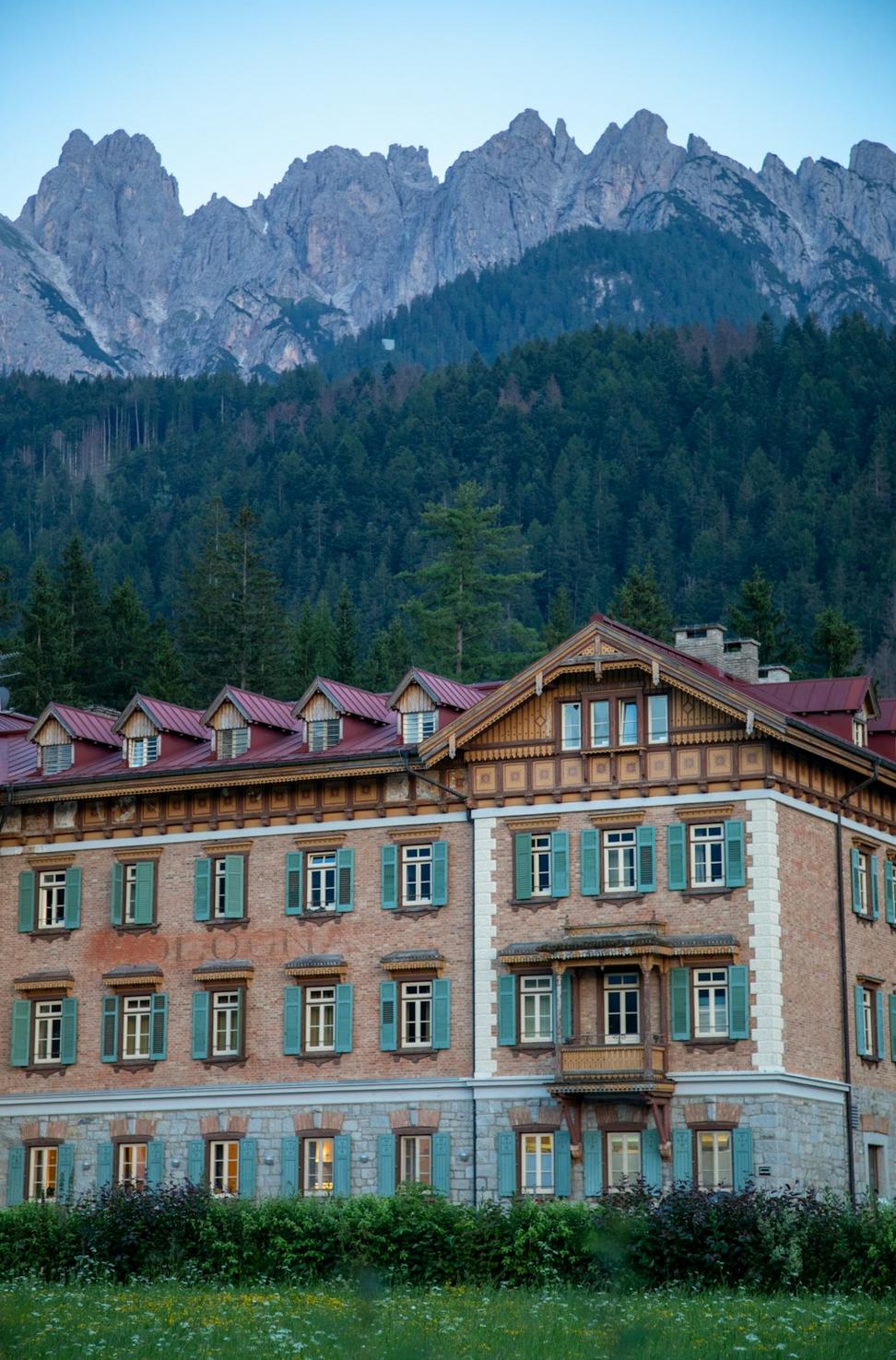 Mountain Vista Deluxe